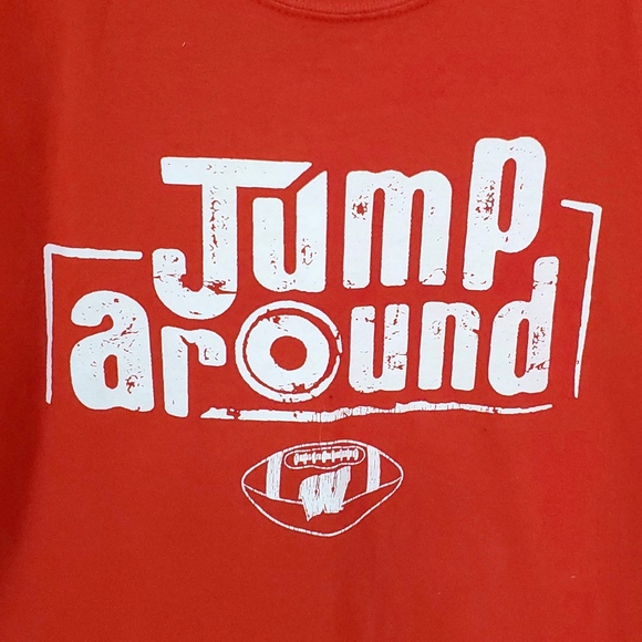 Jump Around! U Wisconsin Badgers Tee - Picture 3 of 5